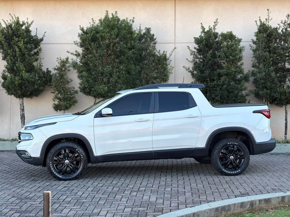 Fiat Toro Freedom com motor T270 ano 2023