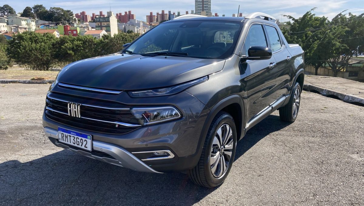 Fiat Toro Freedom com motor T270 ano 2023 